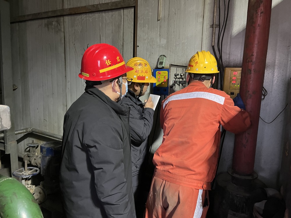 陜煤建設機電安裝公司檸條塔項目部： 守牢“平安線” 嚴把“節前關”