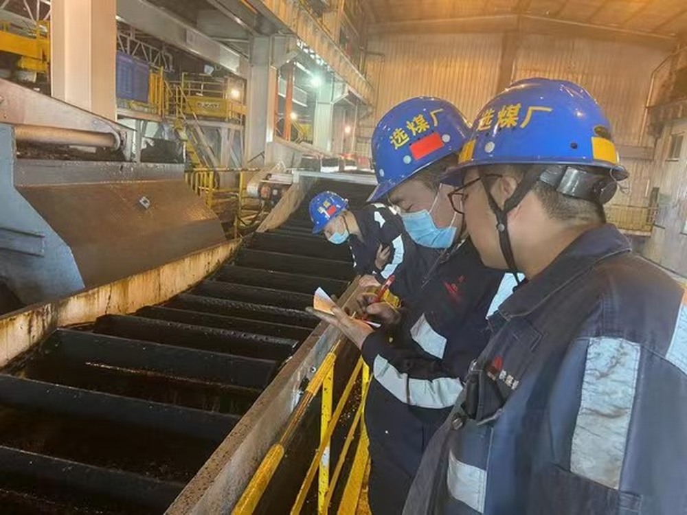 陜煤建設洗選煤運營公司紅柳林洗煤廠項目部：三管齊下 扎實做好年終歲尾安全生產