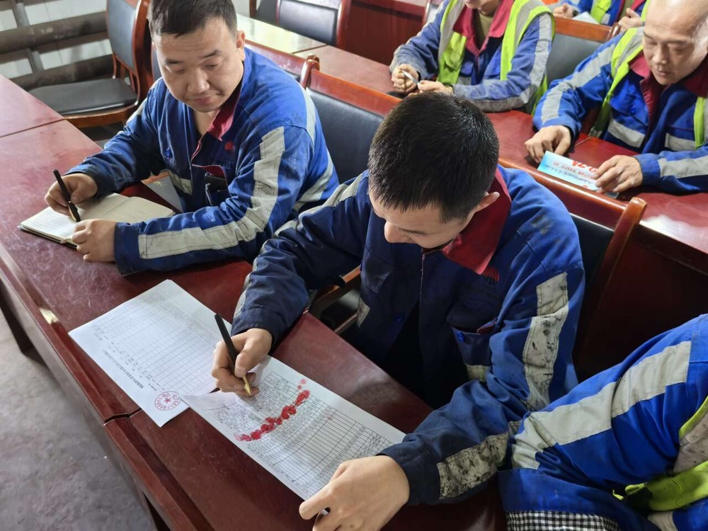 陜煤建設洗選煤運營公司：“科技賦能+制度護航”?實現(xiàn)農(nóng)民工工資發(fā)放“零拖欠”