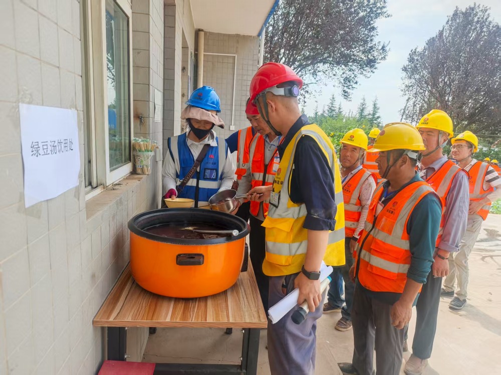 陜煤建設(shè)銅煤公司銅創(chuàng)能材項目部：多措并舉打好夏季施工攻堅戰(zhàn)