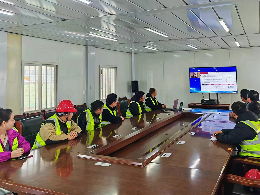 陜煤建設銅煤公司第十五項目部：多維發力筑牢“百日安全”生產防線