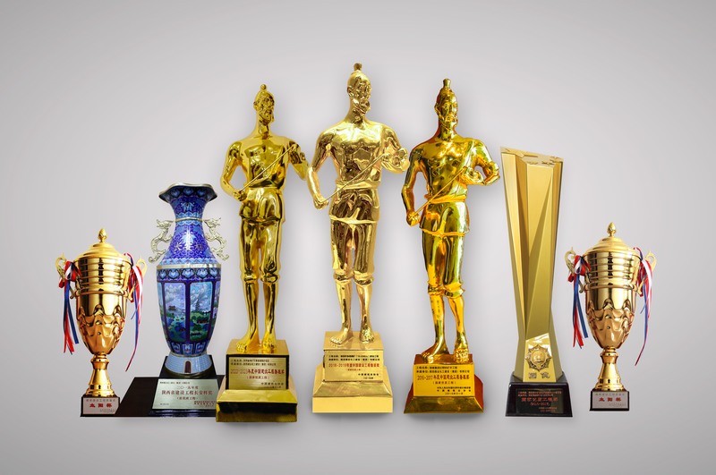 2018-2021年，三年實現(xiàn)打造“雙特百億”目標