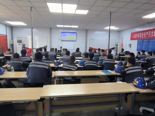 陜煤建設(shè)洗選煤運(yùn)營(yíng)公司:以“冬季行動(dòng)”為號(hào)角 筑牢“保障墻”守護(hù)“辛苦錢”