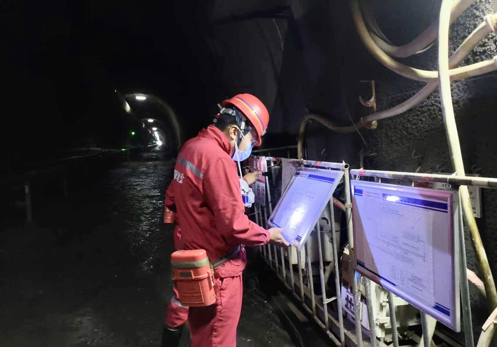 陜煤建設(shè)礦建二公司：念好“宣、整、嚴(yán)”三字經(jīng) 護(hù)航安全生產(chǎn)