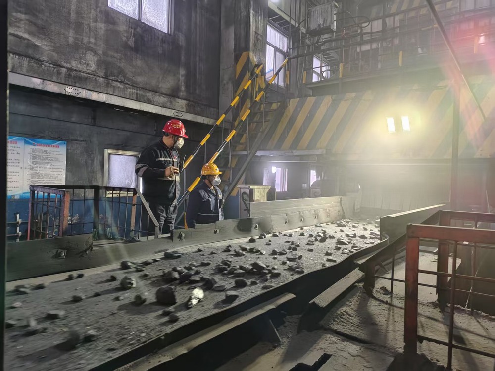 陜煤建設洗選煤運營公司澄合山陽運營項目部:以“安”字開篇 以“干”字踐諾 護航生產新開局