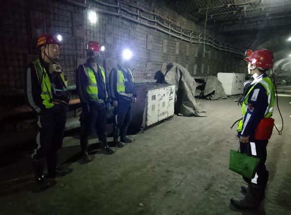 陜煤建設(shè)洗選煤運(yùn)營(yíng)公司第五項(xiàng)目部:跑好新春“第一棒” 奮力奪取“開(kāi)門(mén)紅”